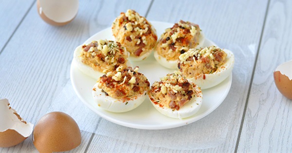 Deviled Eggs With Bacon and Cheddar