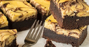 Cheesecake Brownie