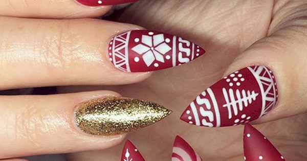 20 Winter Themed Nail Art Styles You Need To See